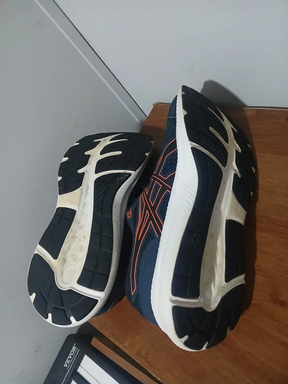 Mens Size 13 Asics Gel Contender 7 Navy & Orange